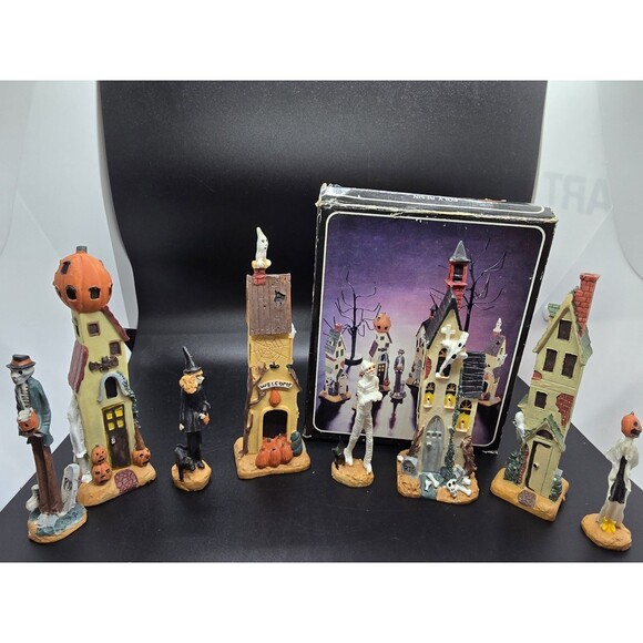 Vtg Halloween Village Rare Set  Poly Resin 3.5"/6.5" Skinny 4 Houses 4 Figures - Picture 2 of 16